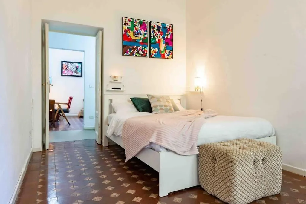 Bohemian Art Apartment. One Bedroom One Sofa Milan 0*,